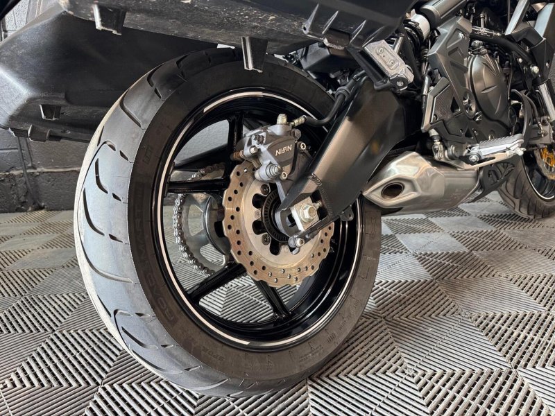 KAWASAKI Versys 650