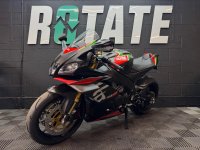 APRILIA RSV4