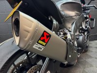 APRILIA RSV4