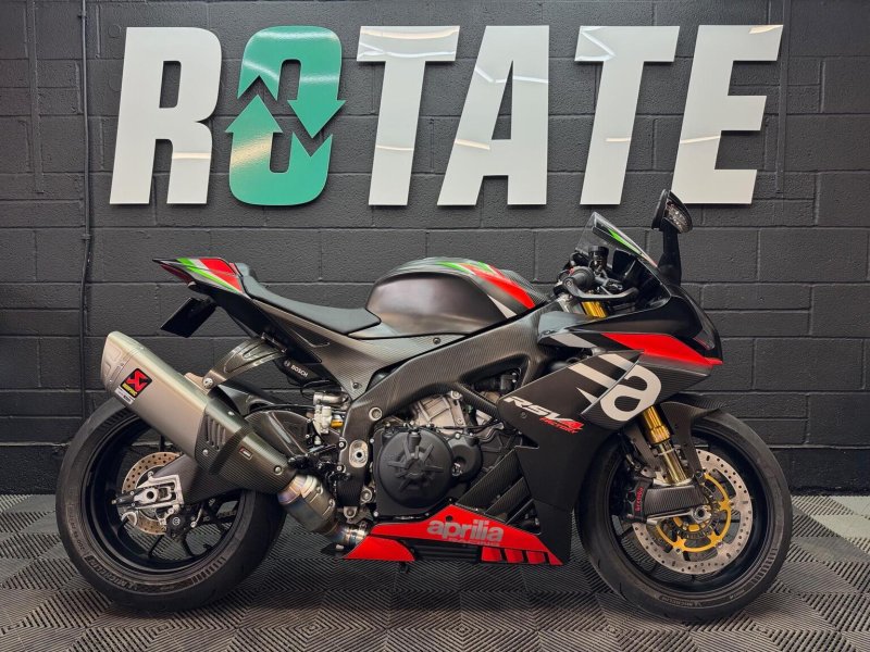 APRILIA RSV4