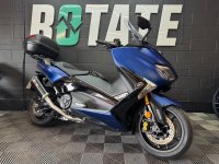YAMAHA Tmax