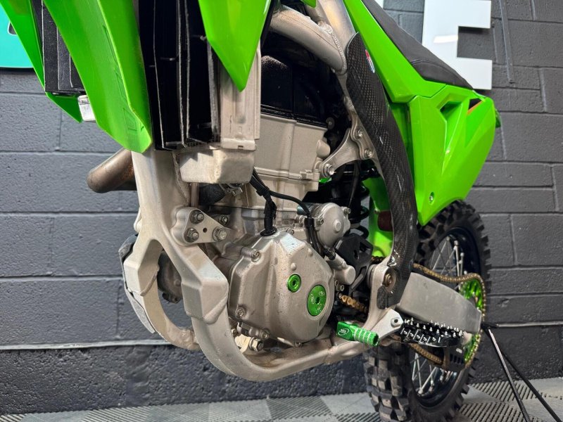 KAWASAKI KX450F