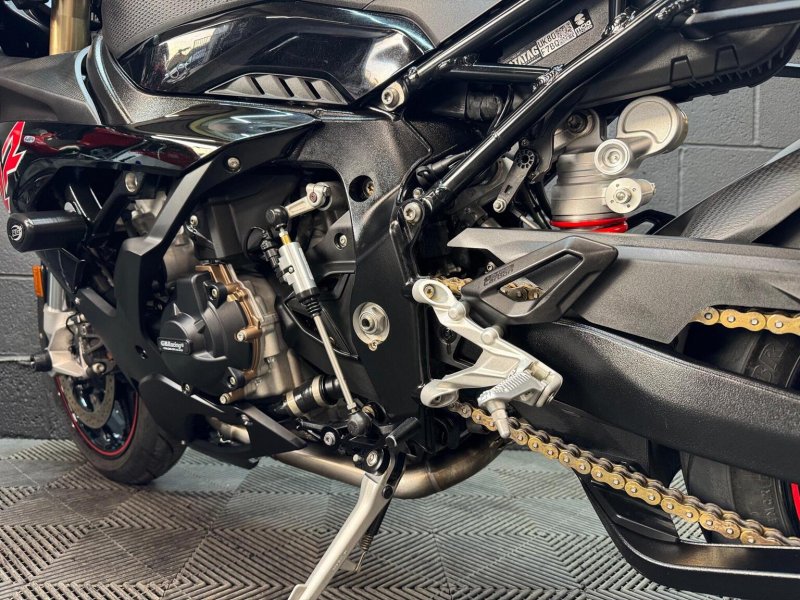 BMW S1000RR