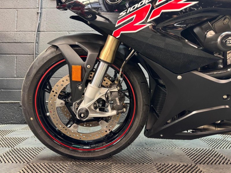 BMW S1000RR