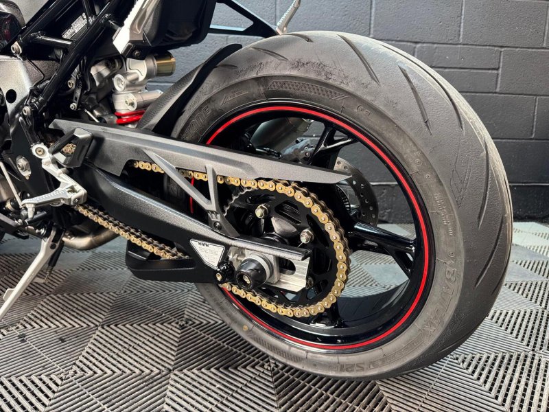 BMW S1000RR