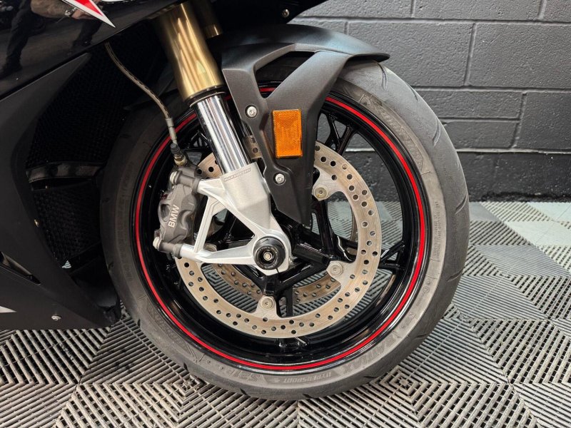 BMW S1000RR