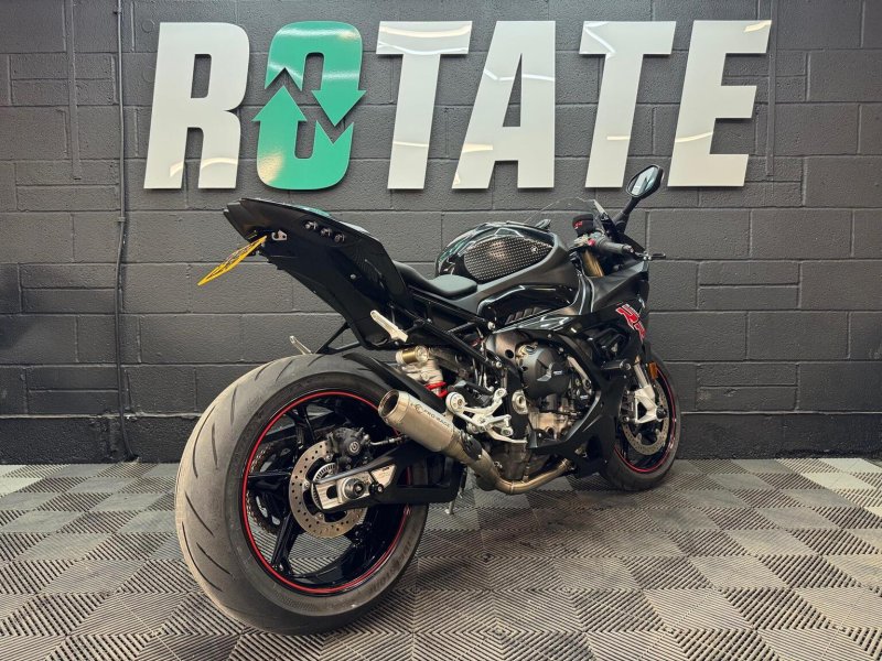 BMW S1000RR