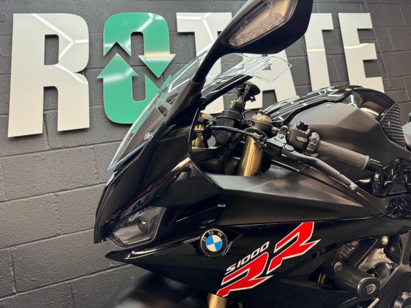 BMW S1000RR