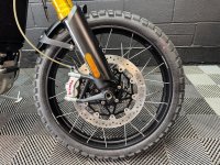 TRIUMPH SCRAMBLER 1200