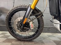 TRIUMPH SCRAMBLER 1200