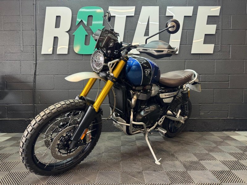 TRIUMPH SCRAMBLER 1200
