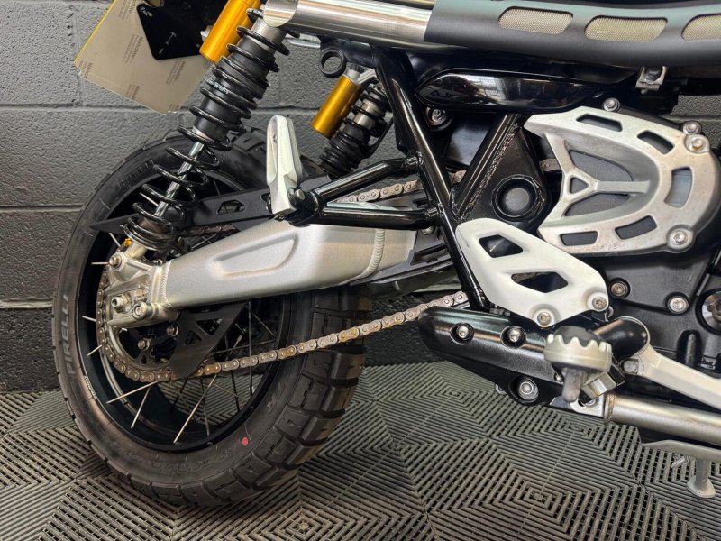 TRIUMPH SCRAMBLER 1200