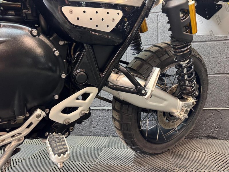 TRIUMPH SCRAMBLER 1200