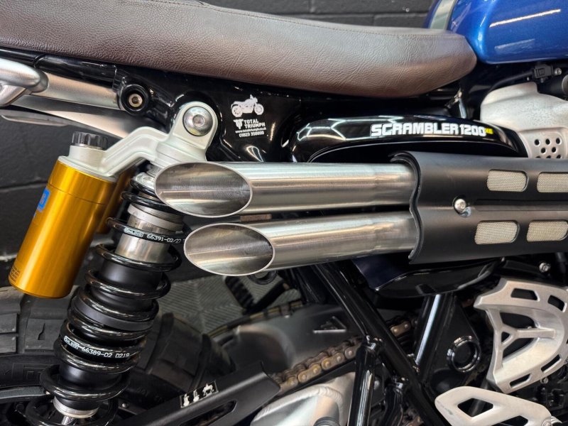 TRIUMPH SCRAMBLER 1200