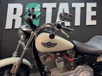 HARLEY-DAVIDSON Dyna