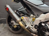 APRILIA Tuono 1100 V4