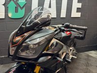 APRILIA Tuono 1100 V4
