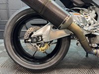 APRILIA Tuono 1100 V4