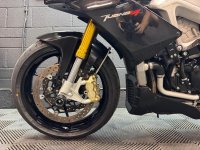 APRILIA Tuono 1100 V4