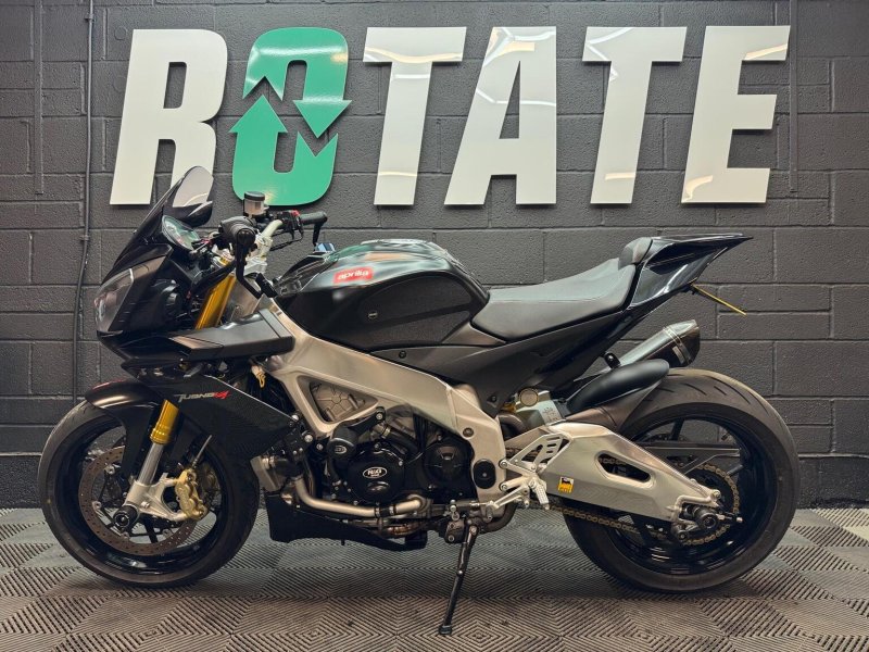 APRILIA Tuono 1100 V4