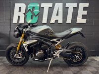 TRIUMPH SPEED TRIPLE 1200
