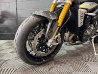 TRIUMPH SPEED TRIPLE 1200