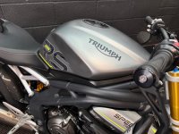 TRIUMPH SPEED TRIPLE 1200