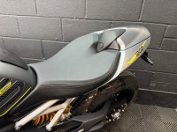 TRIUMPH SPEED TRIPLE 1200