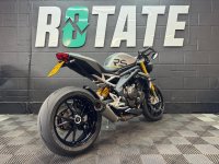 TRIUMPH SPEED TRIPLE 1200