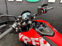 DUCATI Hypermotard