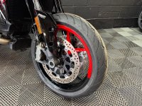 DUCATI Hypermotard