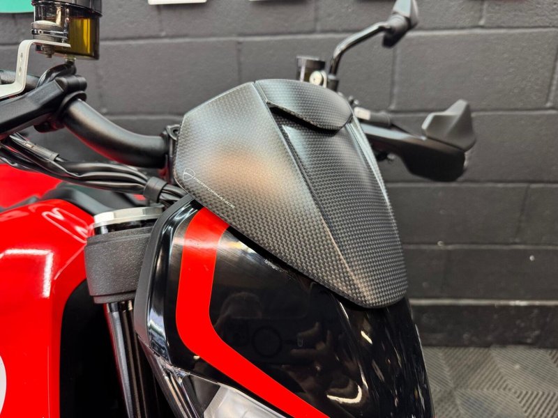 DUCATI Hypermotard