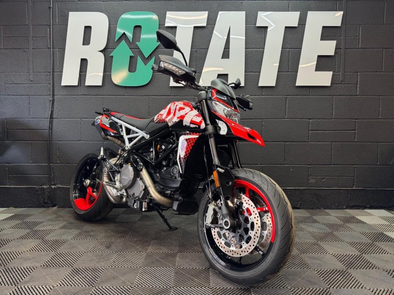 DUCATI Hypermotard