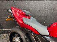 YAMAHA R1