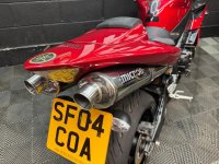 YAMAHA R1