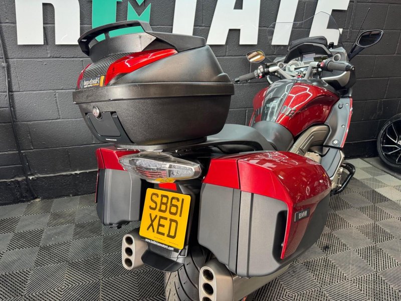 BMW K1600GT