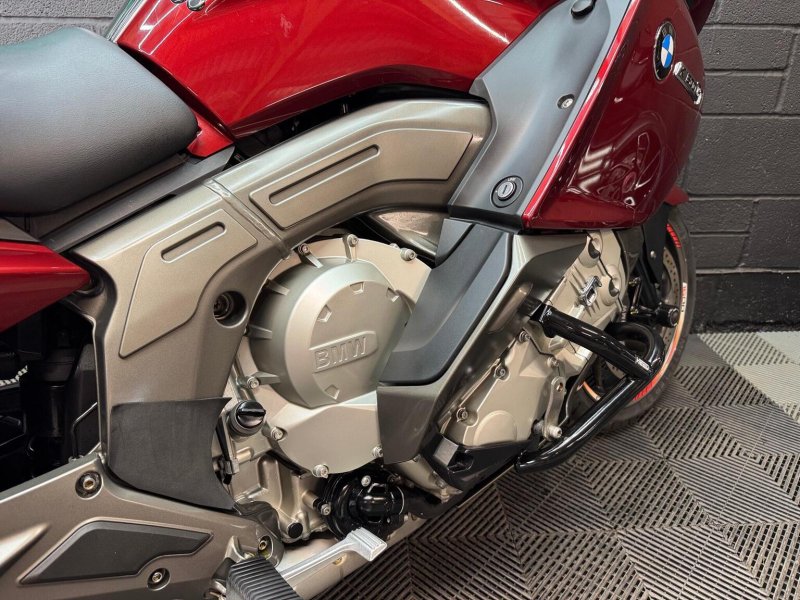 BMW K1600GT