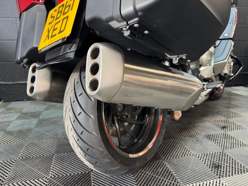 BMW K1600GT