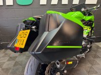 KAWASAKI Z1000