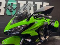 KAWASAKI Z1000