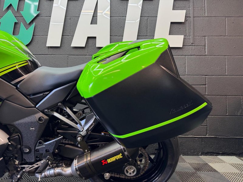 KAWASAKI Z1000