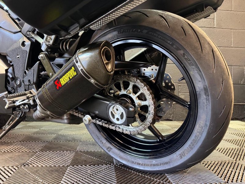 KAWASAKI Z1000