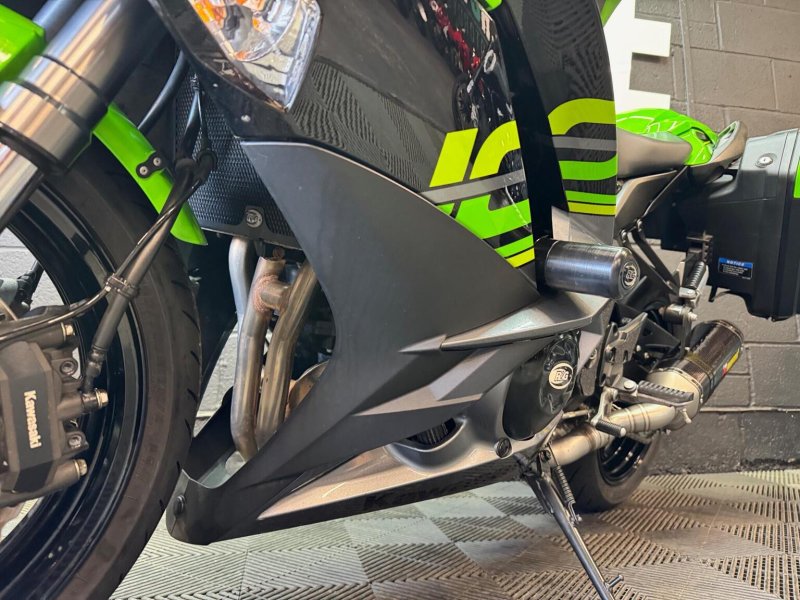 KAWASAKI Z1000