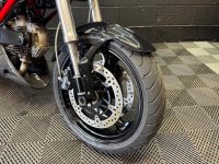 DUCATI MONSTER 695