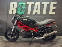 DUCATI MONSTER 695