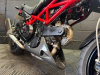 DUCATI MONSTER 695