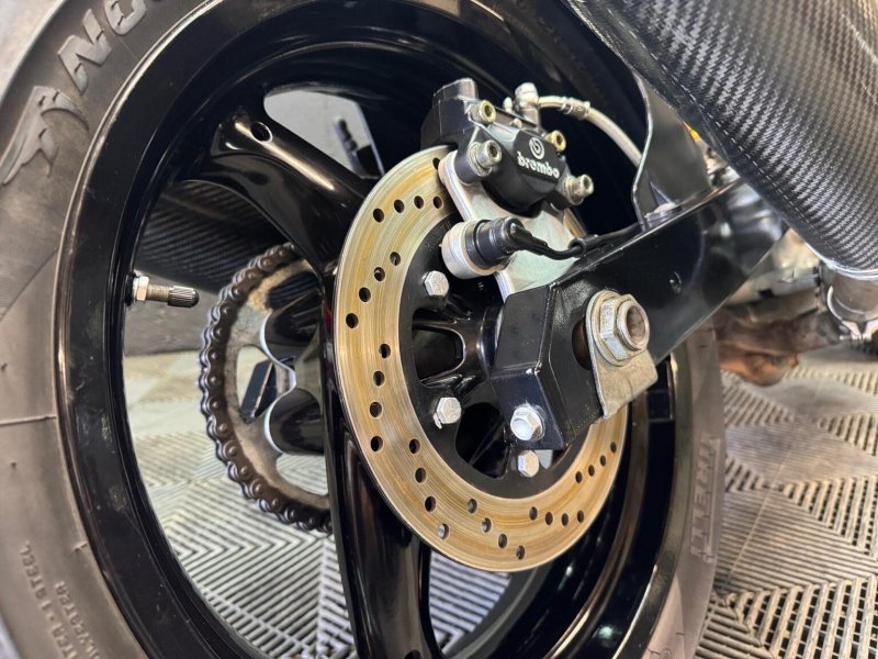 DUCATI MONSTER 695
