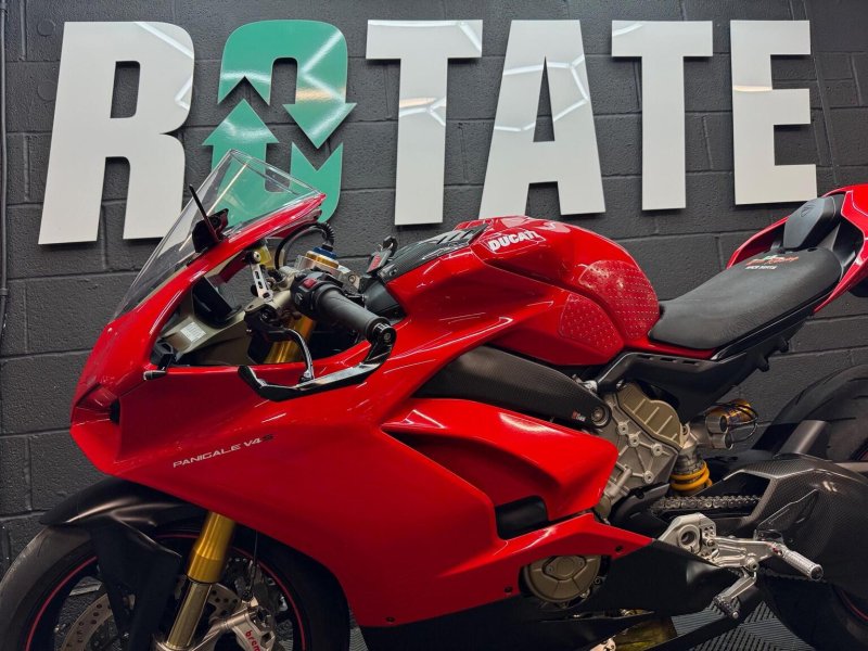 DUCATI PANIGALE V4S