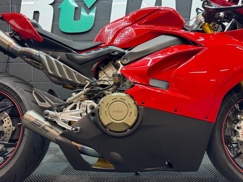 DUCATI PANIGALE V4S