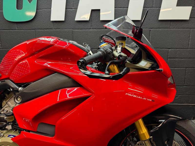 DUCATI PANIGALE V4S